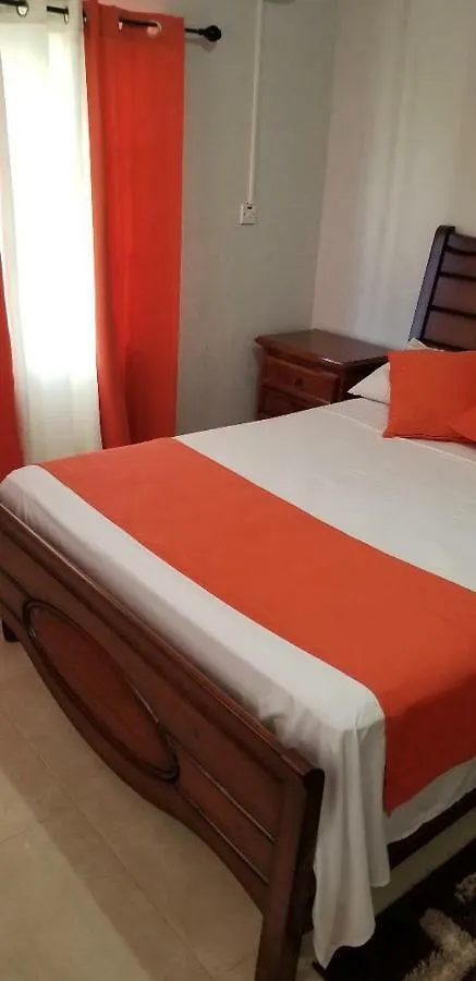 Apartman Sophia'S Vacation Home Ocho Rios
